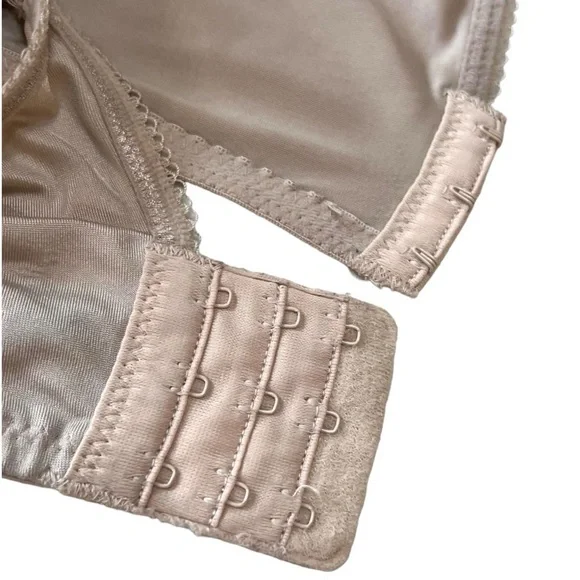 Wacoal Basic Beauty Spacer Underwire Everyday Wear Sand Nude Bra Women’s 32DD - Picture 9 of 12